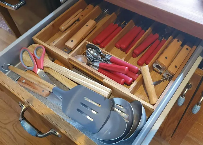 Bed & Breakfast Airstreamnb 4*