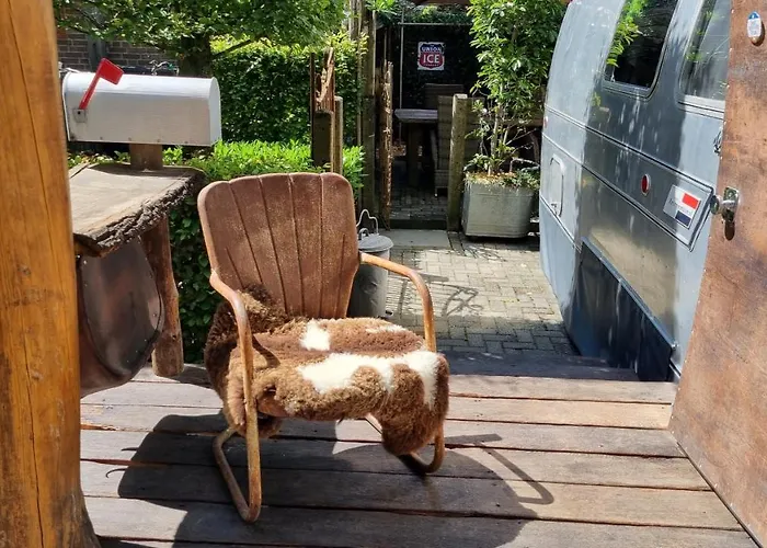 Airstreamnb Couette-café