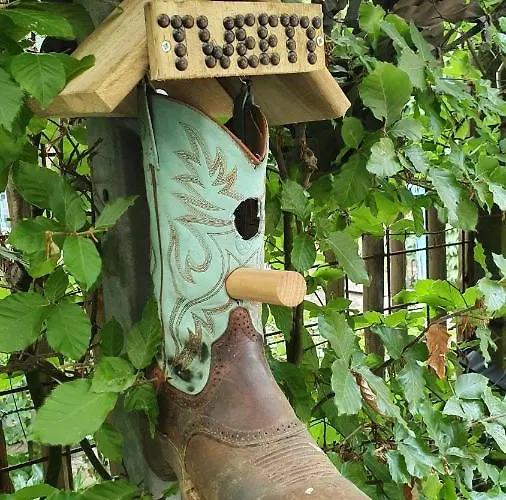 Bed & Breakfast Airstreamnb Schayk