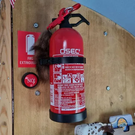 Airstreamnb 4* Schayk