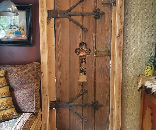 فندق مبيت وإفطار Airstreamnb 4*